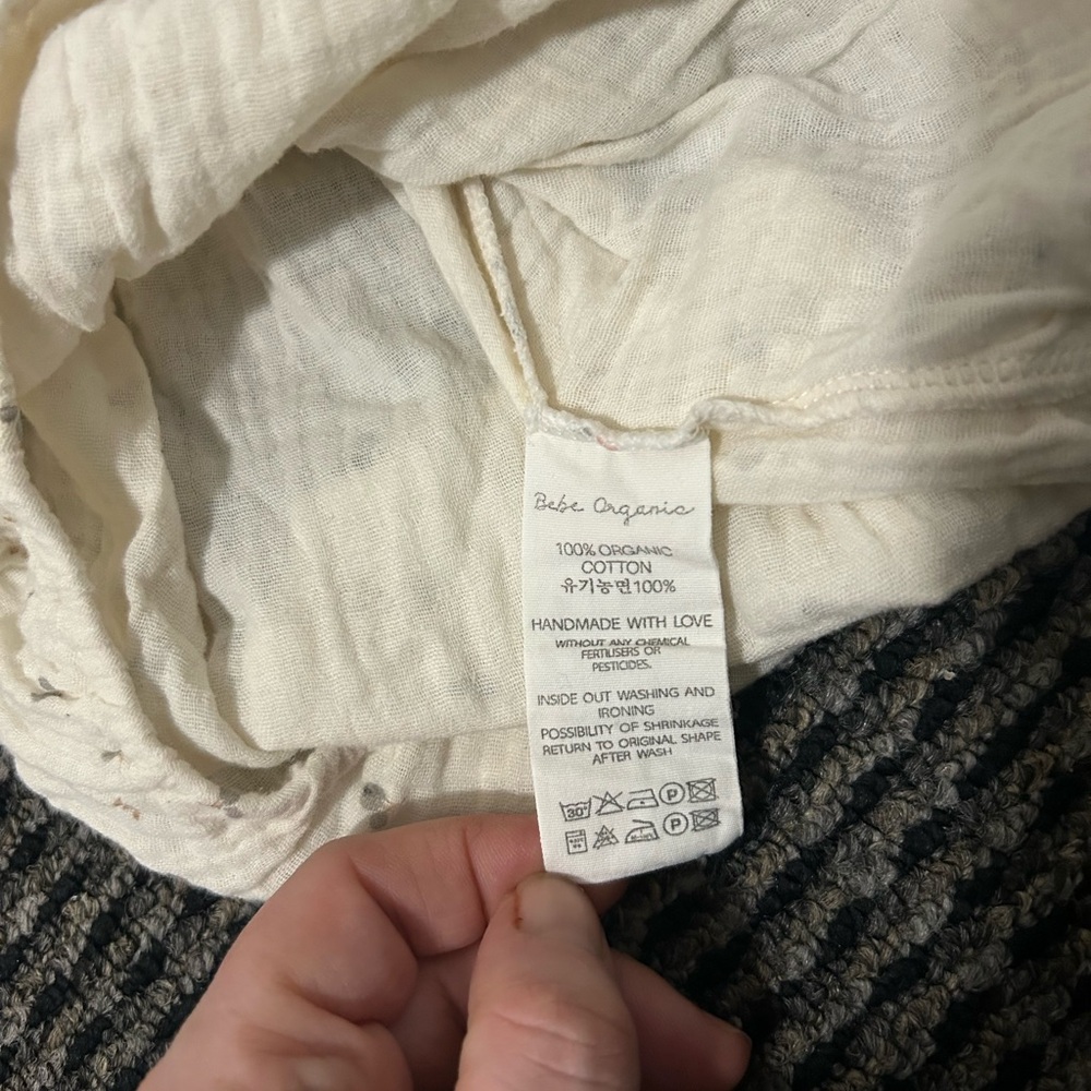 Bebe Organic Floral Romper - Picture 2 of 3